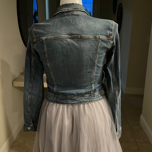 Classic Denim Jacket (junior) Sz L - Picture 2 of 3